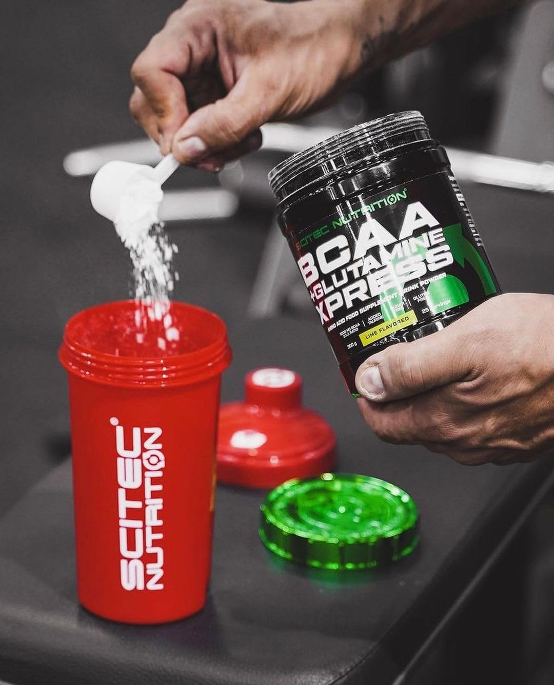 پودر آمینو اسید و گلوتامین Scitec Nutrition مدل BCAA + Glutamine Xpress