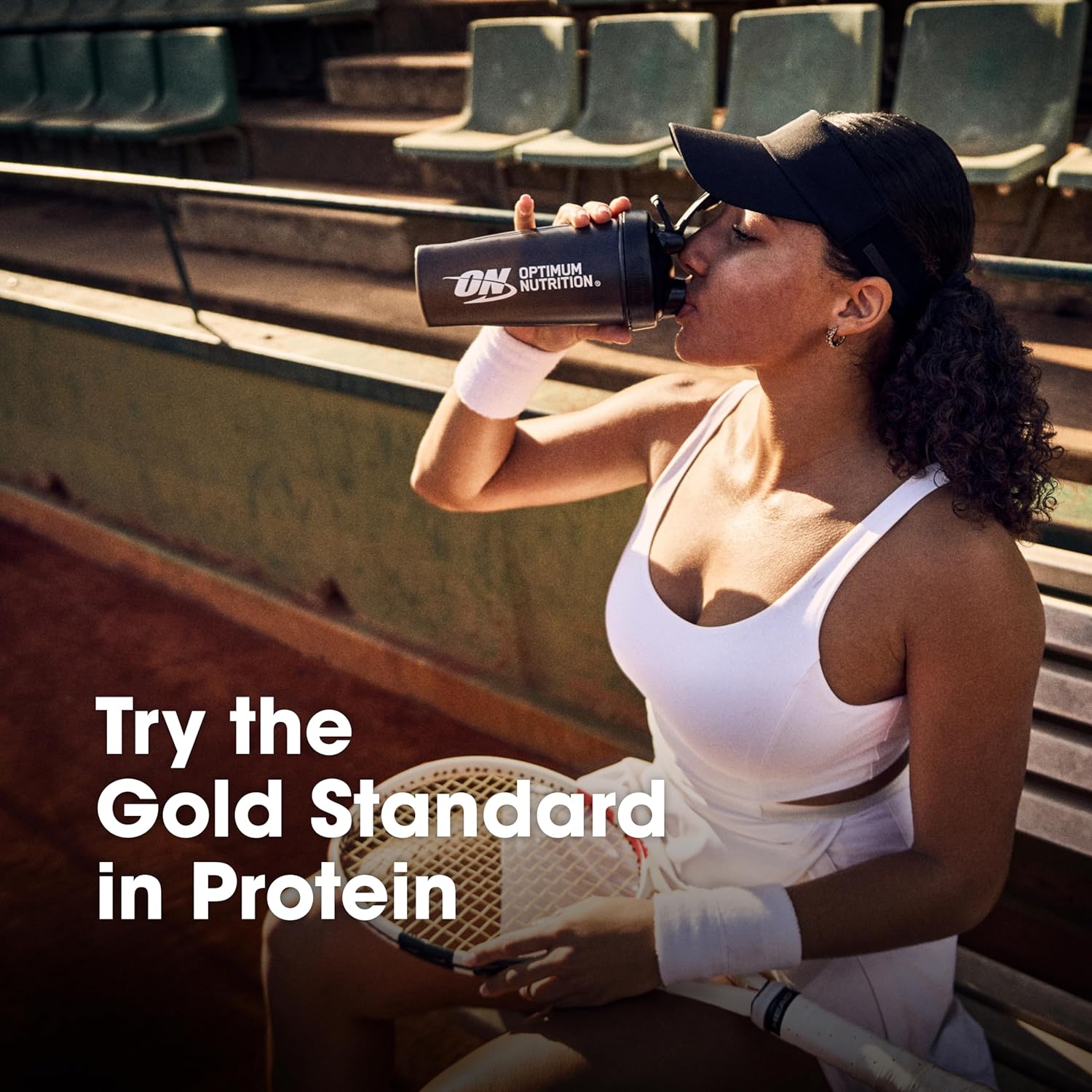 پودر پروتئین وی اپتیموم نوتریشن مدل Gold Standard 100% Whey، ۲۴ گرم پروتئین در هر سروینگ، ۹۰۷ گرم، طعم توت‌فرنگی
