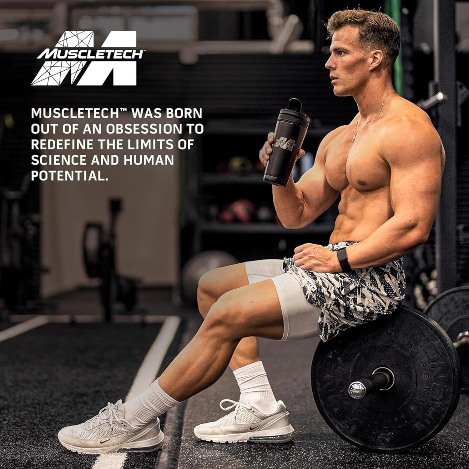 پودر پروتئین وی ایزوله ماسلتک مدل NitroTech، ۱٫۸۱ کیلوگرم، طعم کرم وانیل، حاوی BCAA